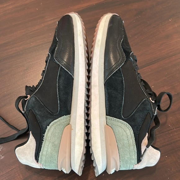 The Hoff Brand Beirut Low Cut Multicolour Sneakers Women’s size 6.5 - Picture 15 of 16